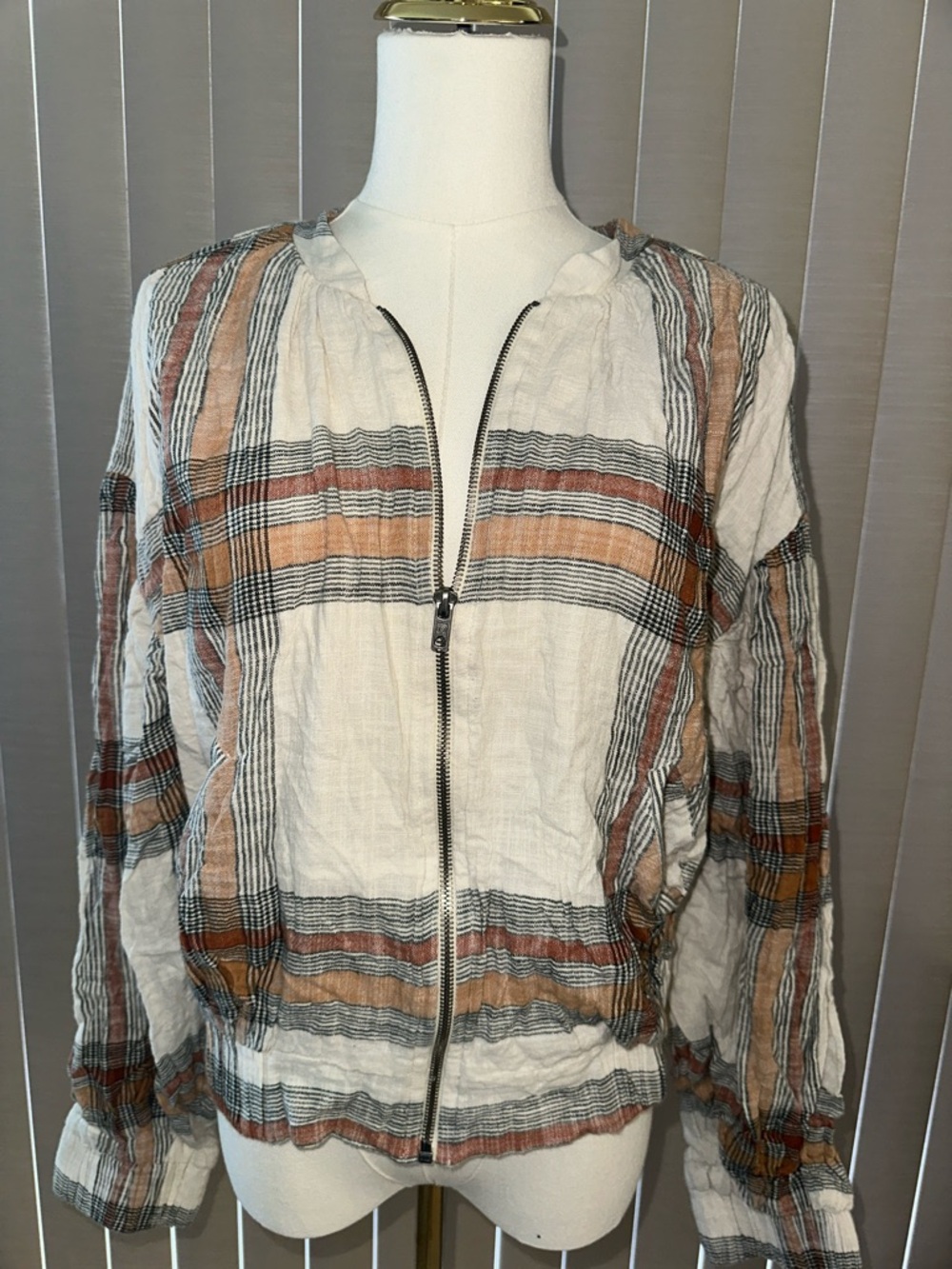 Free People Plaid Zip-Up Lightweight cotton Jacket in Cream, Brown, Black